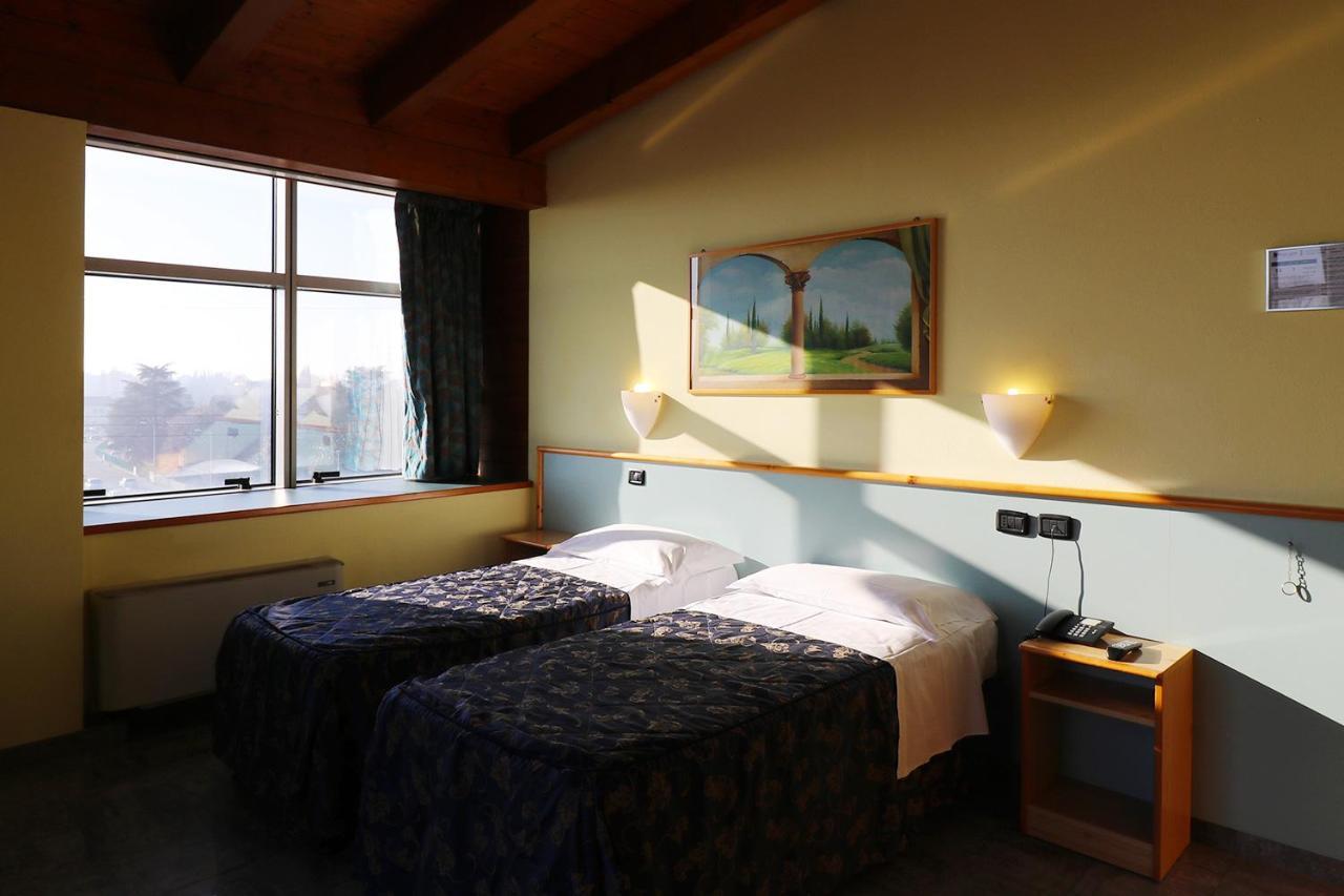 Hotel Sabo' Castel Maggiore Eksteriør bilde